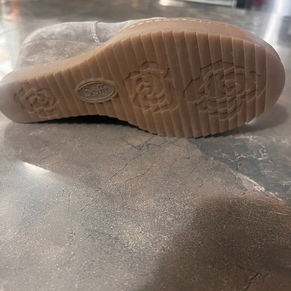 Sofft Booties - Picture 3 of 3